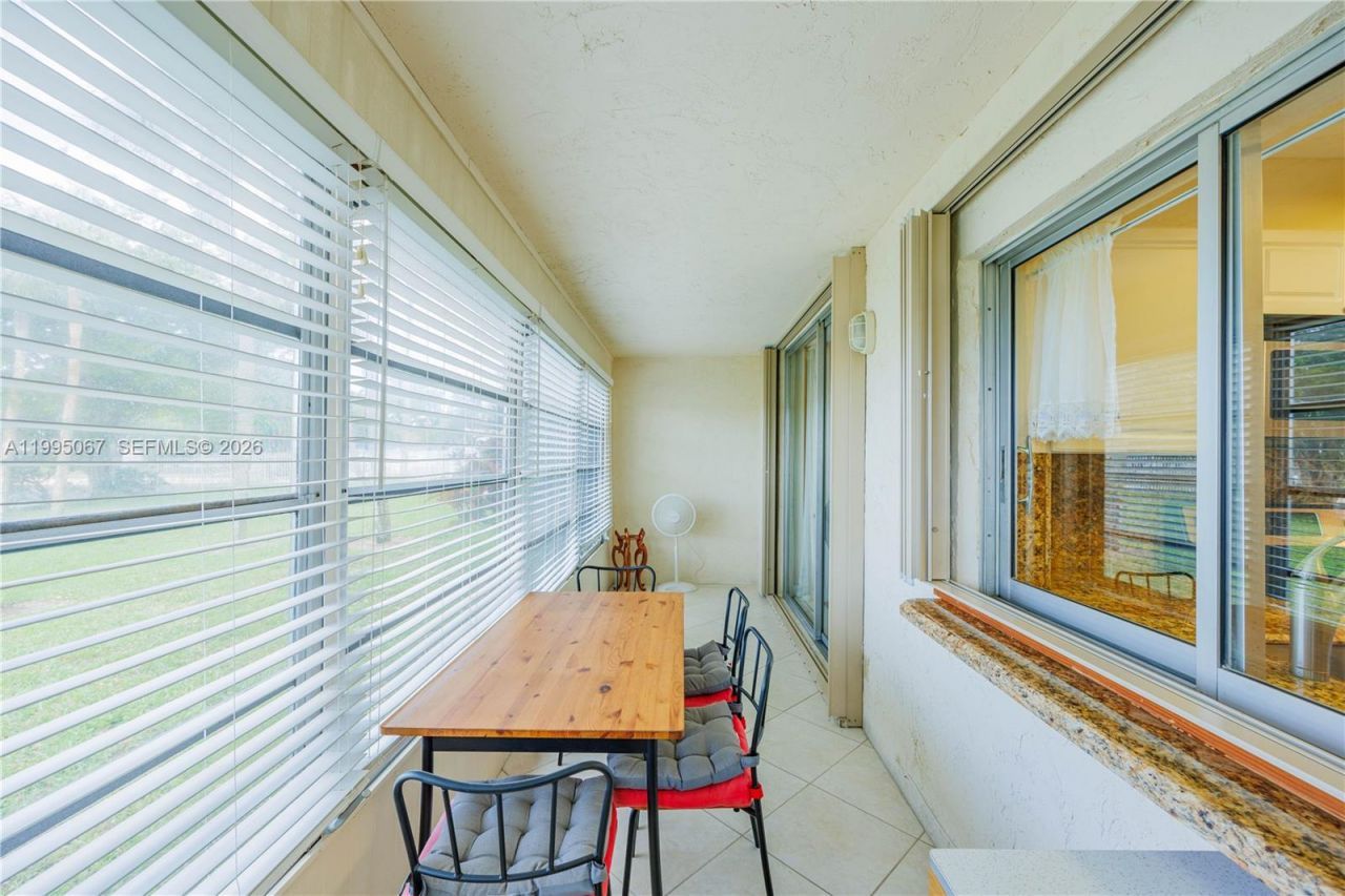 9150 Lime Bay Blvd, Unit 110, Tamarac, FL 33321 Photo