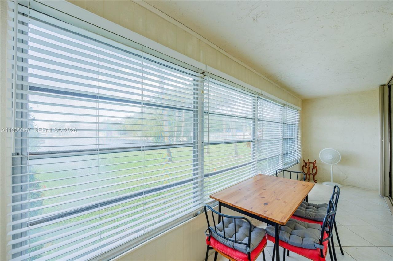9150 Lime Bay Blvd, Unit 110, Tamarac, FL 33321 Photo