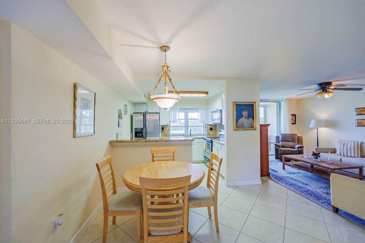 9150 Lime Bay Blvd, Unit 110, Tamarac, FL 33321 Photo