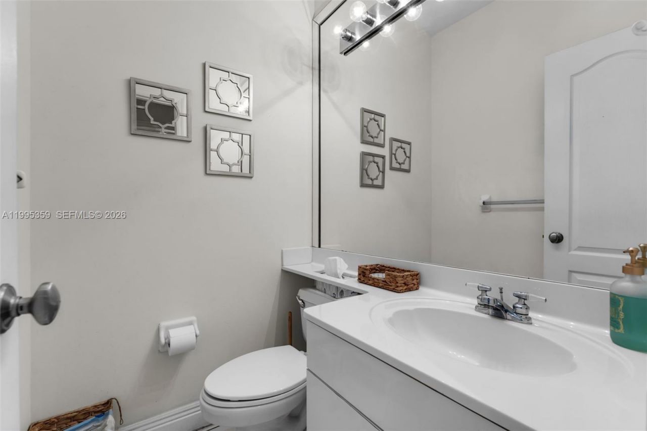 12019 SW 77th Ter , Miami, FL 33183 Photo