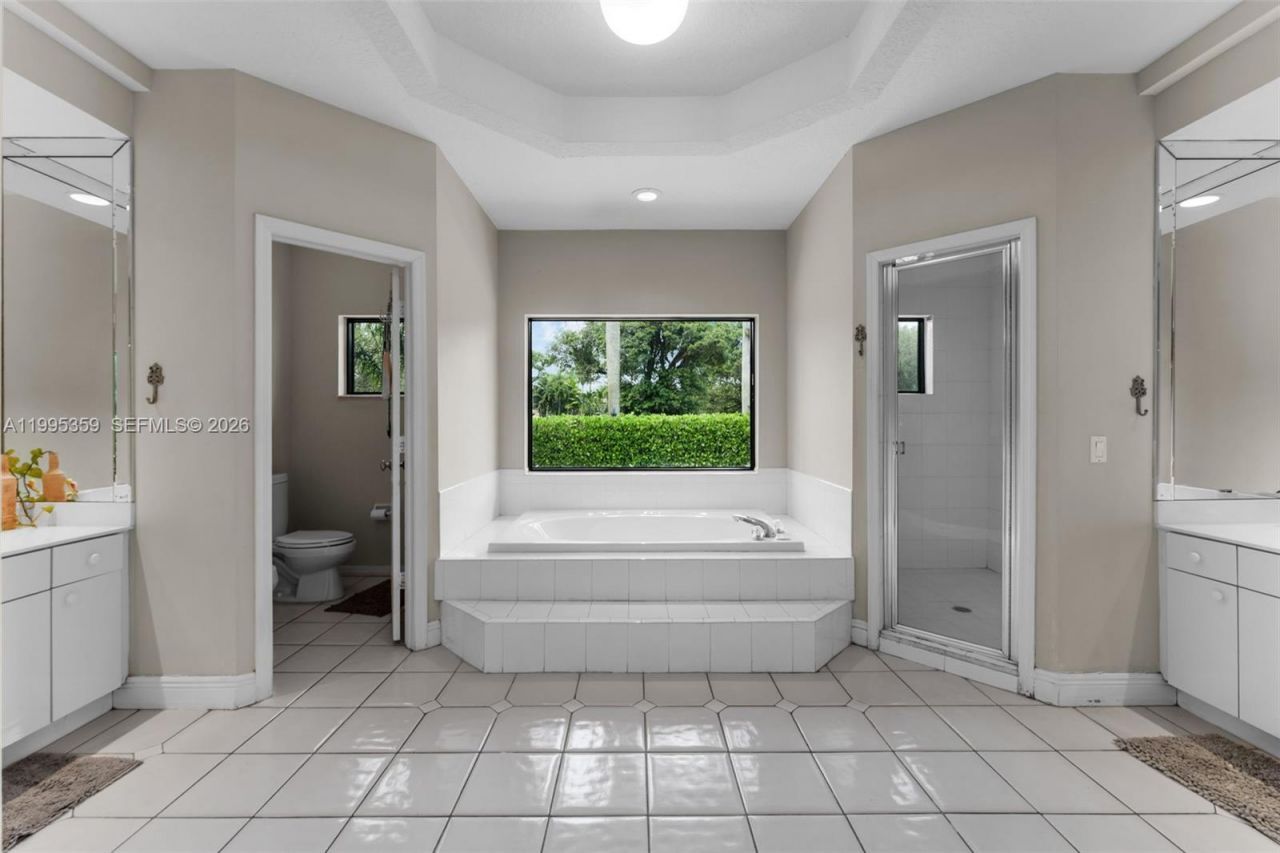 12019 SW 77th Ter , Miami, FL 33183 Photo