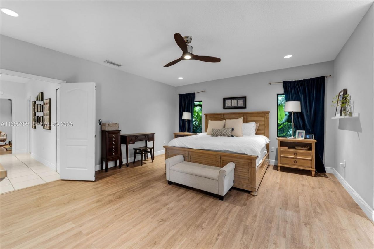 12019 SW 77th Ter , Miami, FL 33183 Photo