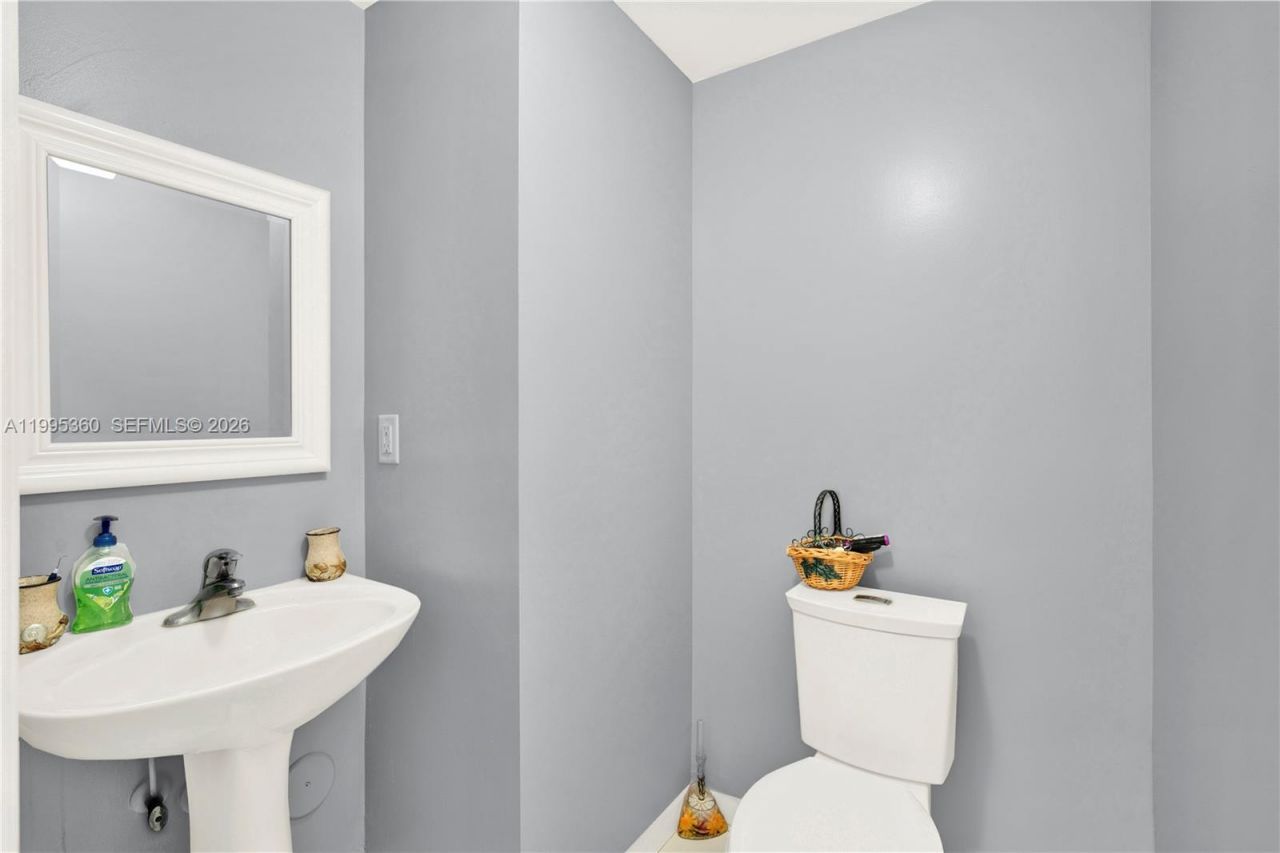 2314 SE 24th Ave, Unit 2314, Homestead, FL 33035 Photo