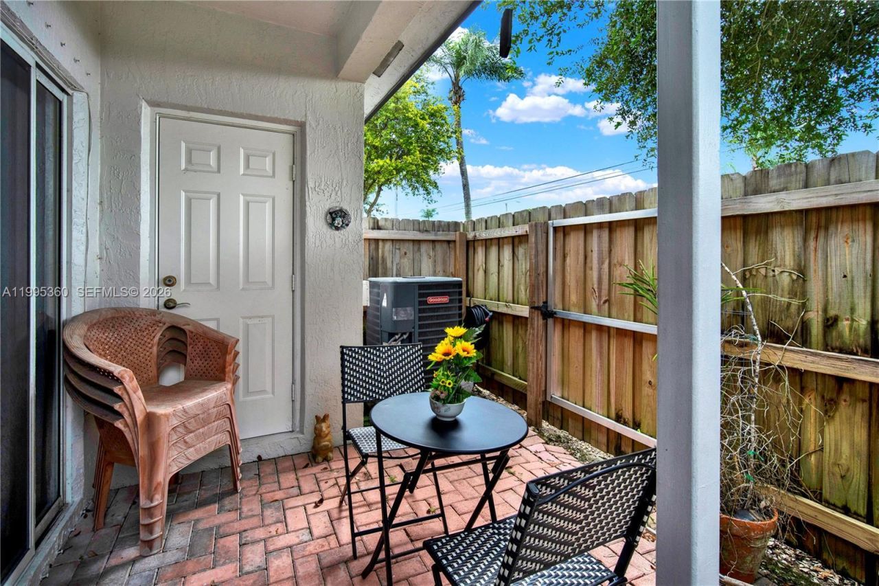 2314 SE 24th Ave, Unit 2314, Homestead, FL 33035 Photo