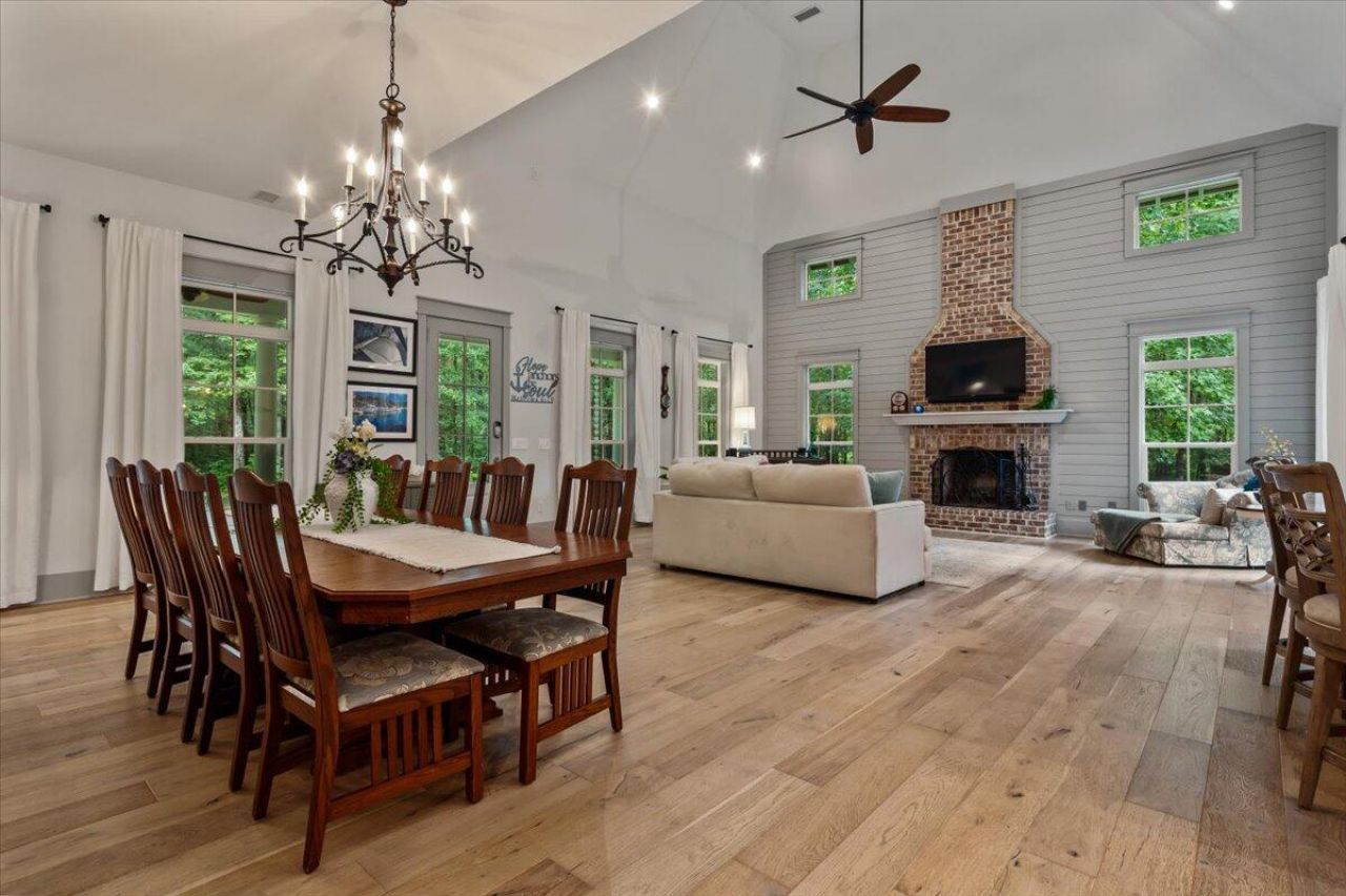 2826 Edenborough Road Photo 21