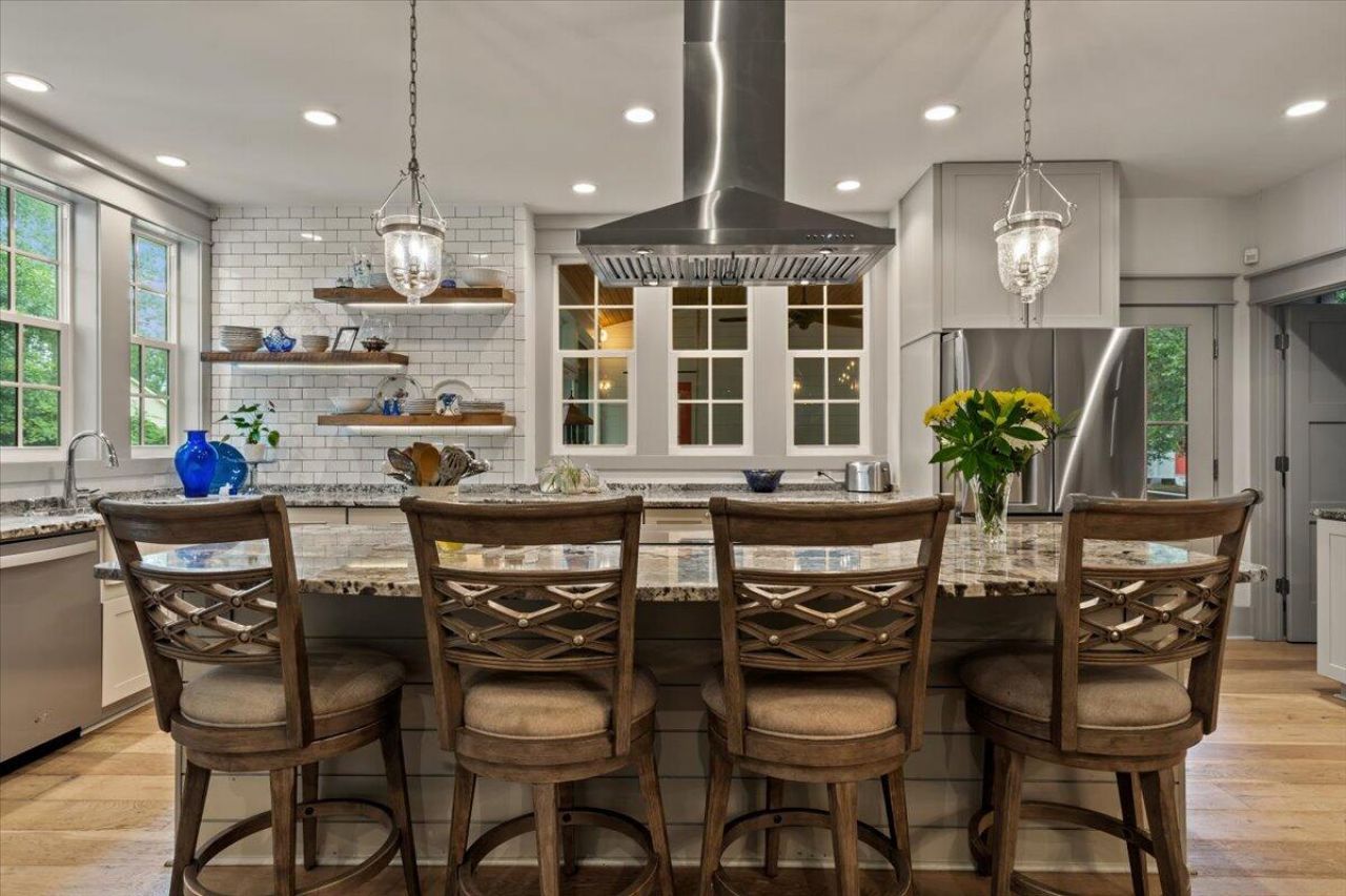 2826 Edenborough Road Photo 25