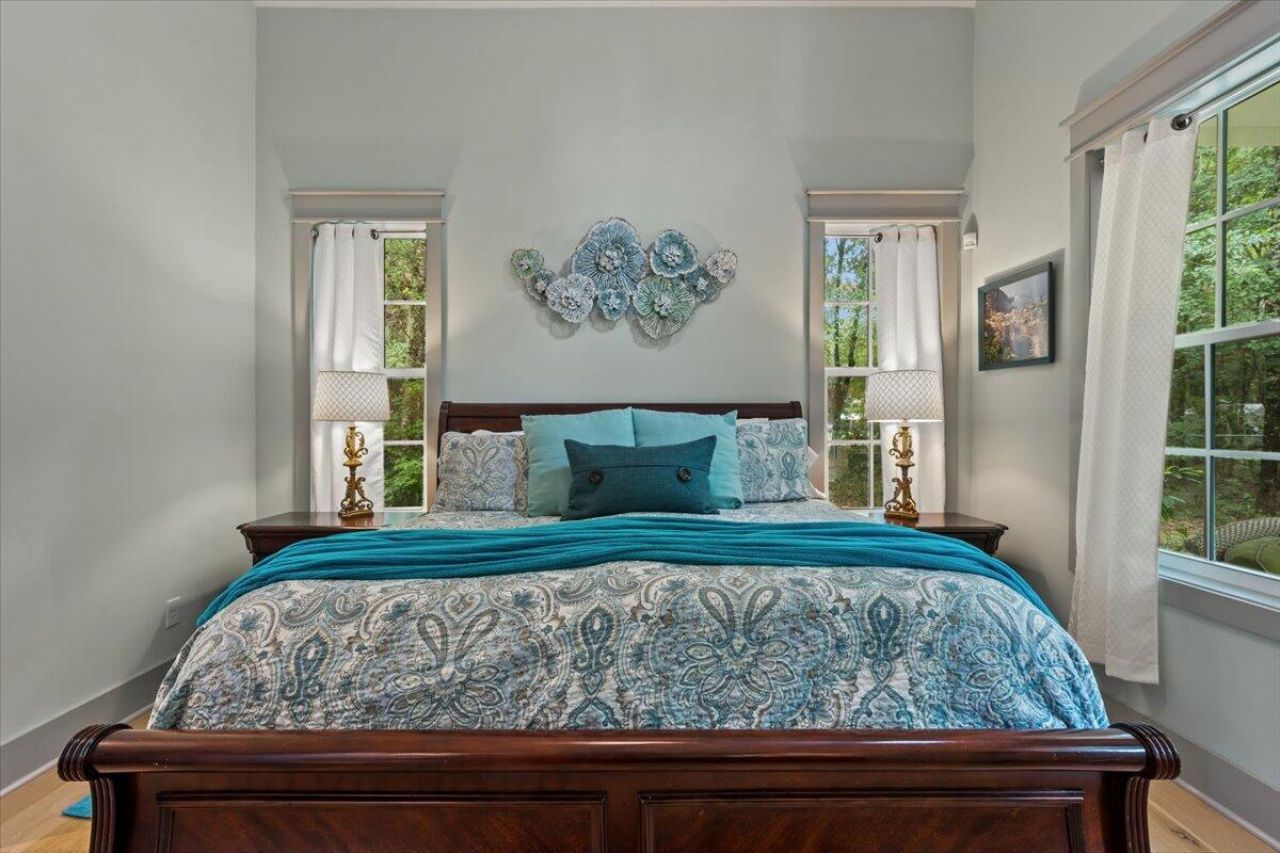 2826 Edenborough Road Photo 42