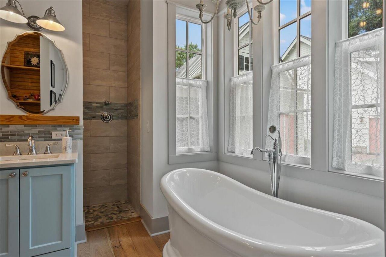 2826 Edenborough Road Photo 52