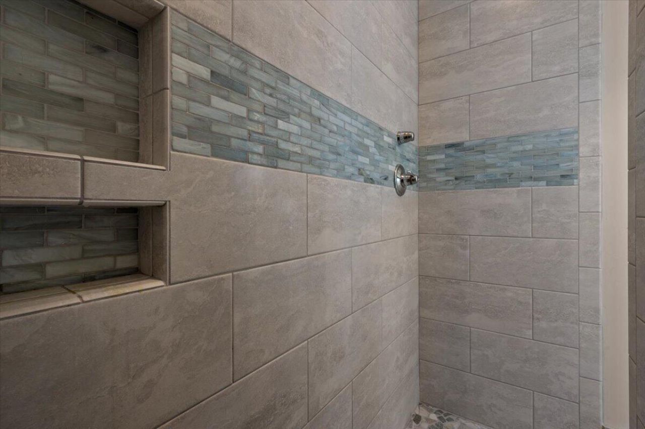 2826 Edenborough Road Photo 53