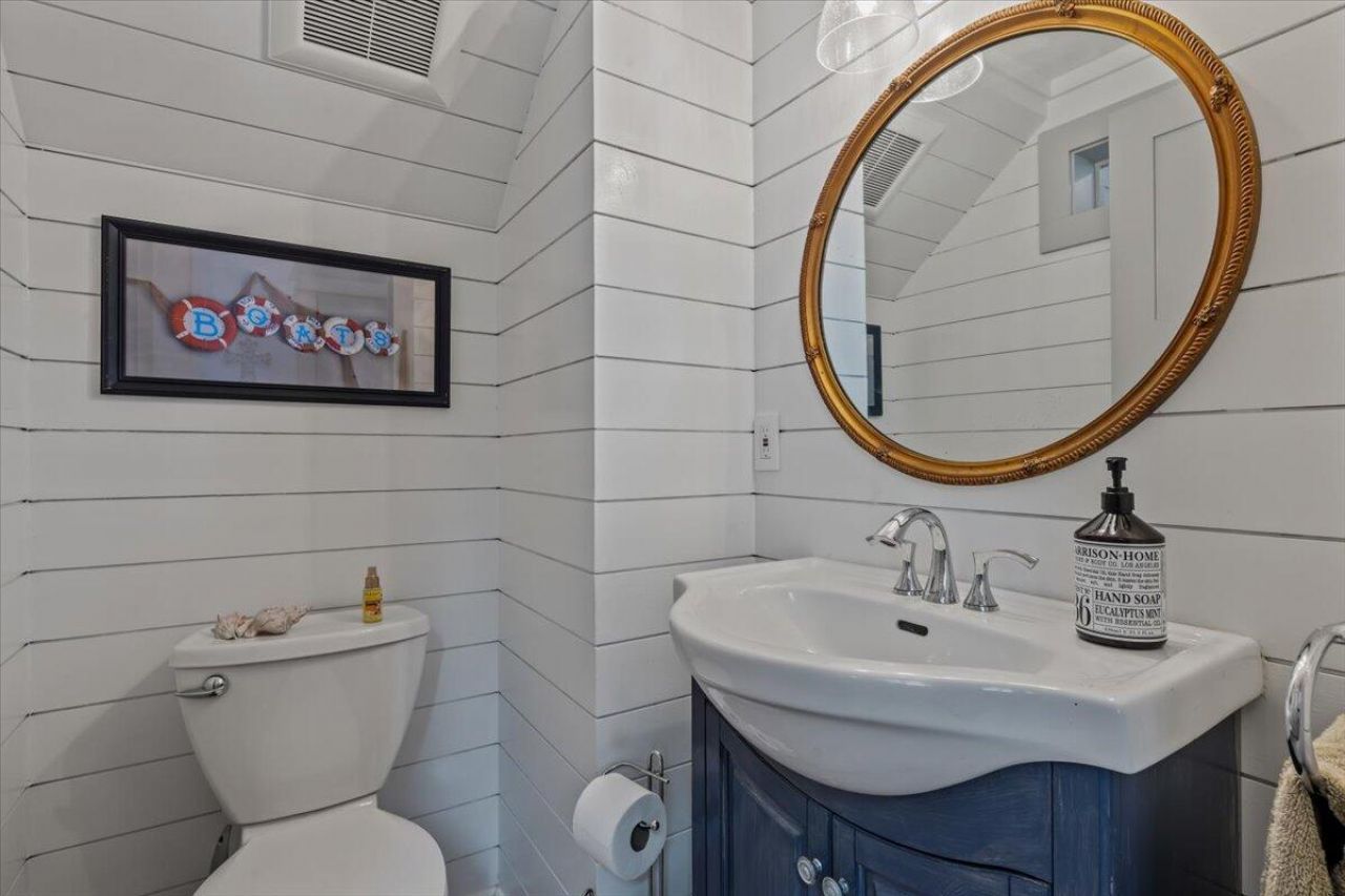 2826 Edenborough Road Photo 59