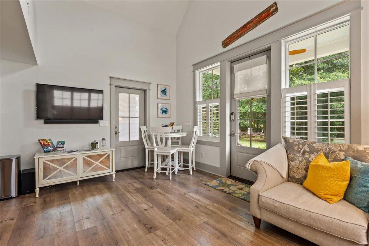 2826 Edenborough Road Photo 72