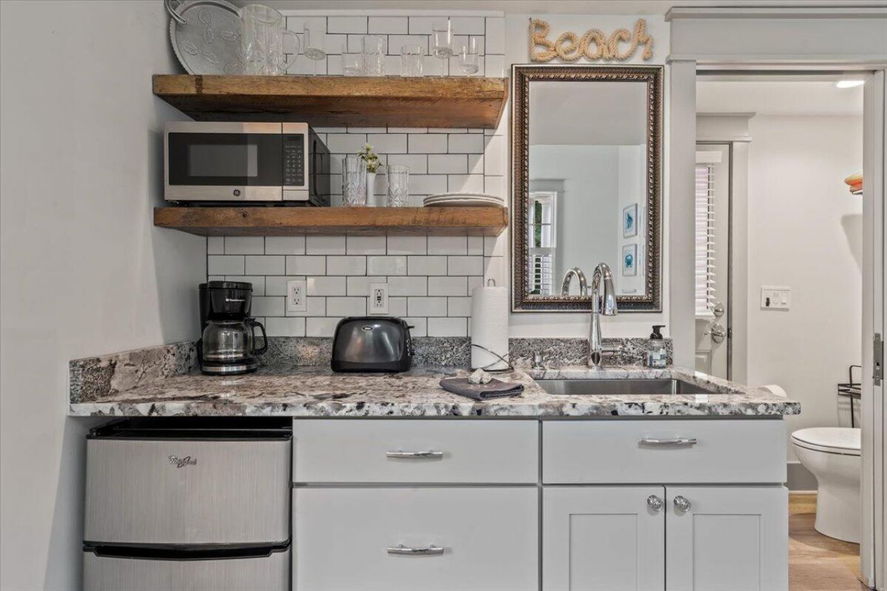 2826 Edenborough Road Photo 73