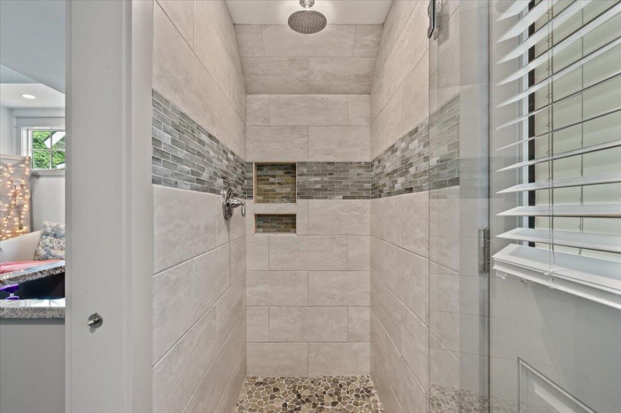 2826 Edenborough Road Photo 74