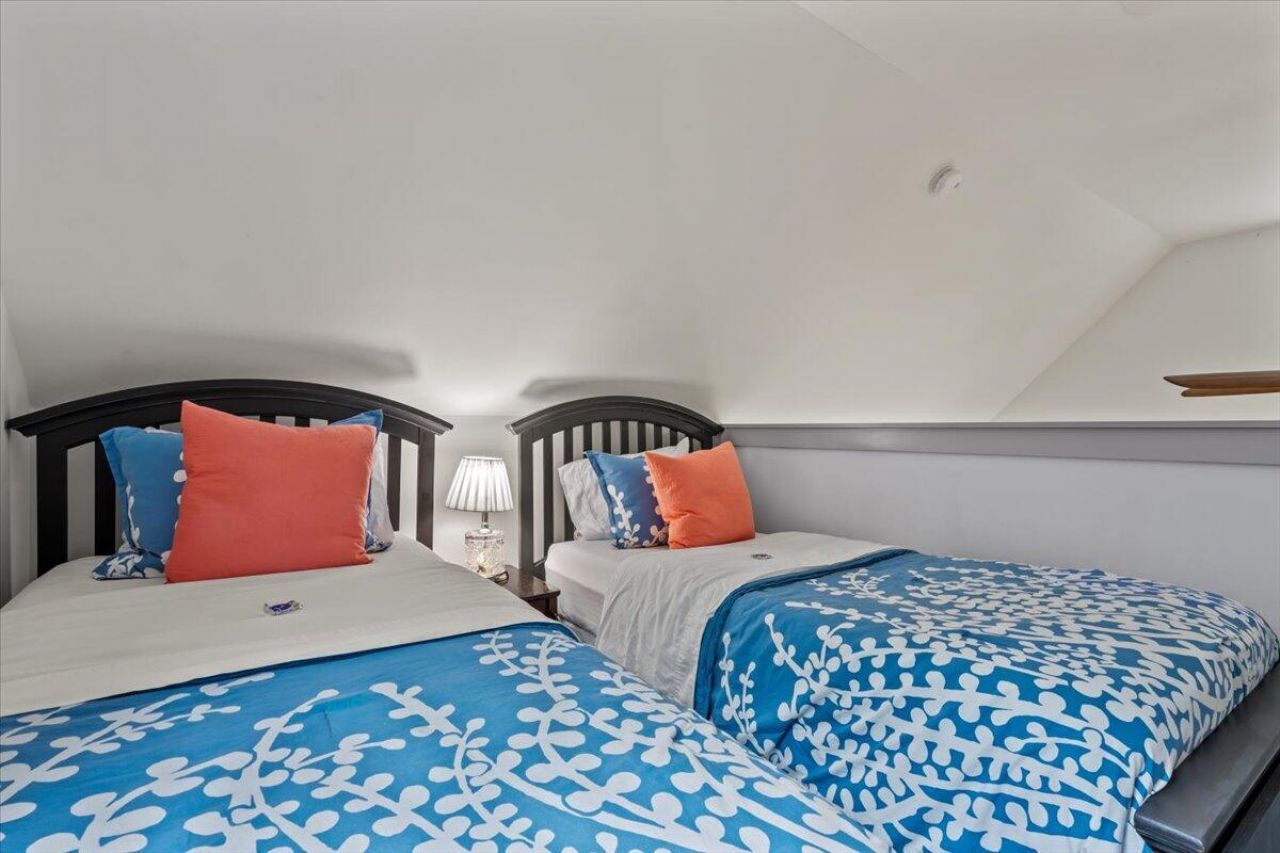 2826 Edenborough Road Photo 75