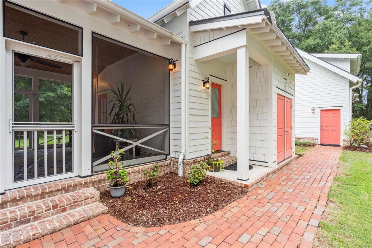 2826 Edenborough Road Photo 77