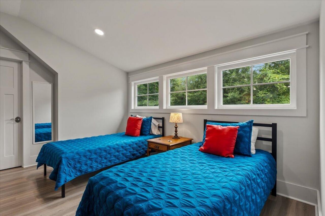 2826 Edenborough Road Photo 85