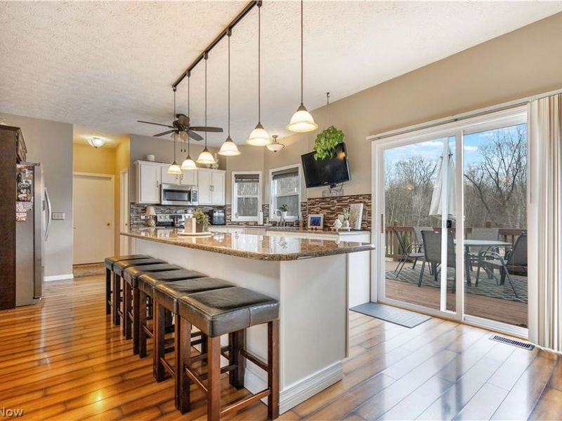 6962 Maple Glen Avenue NW, North Canton, OH 44720 Photo 10