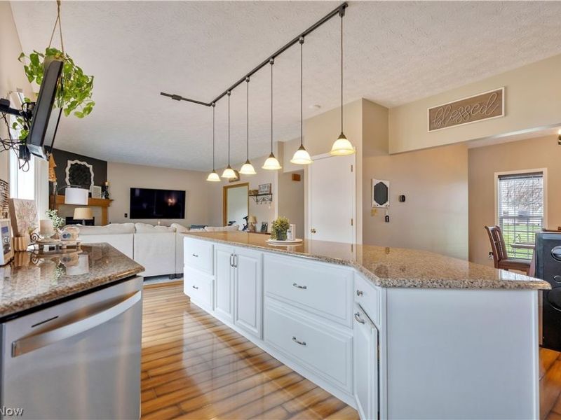 6962 Maple Glen Avenue NW, North Canton, OH 44720 Photo 12