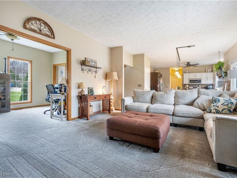 6962 Maple Glen Avenue NW, North Canton, OH 44720 Photo 5