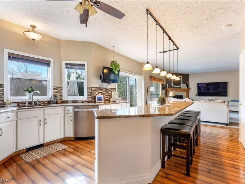 6962 Maple Glen Avenue NW, North Canton, OH 44720 Photo 9