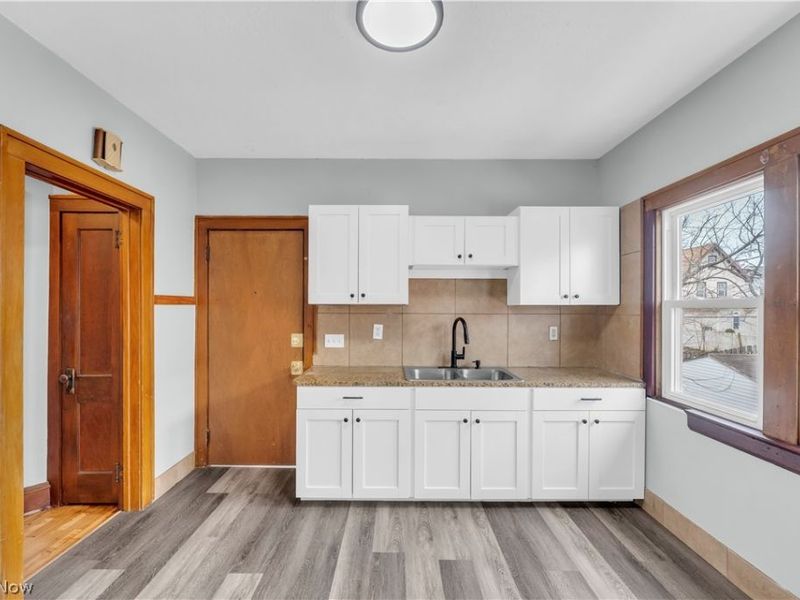 4388 W 47th Street , Unit 4390/UP, Cleveland, OH 44144 Photo 12