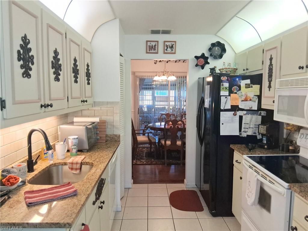 10585 Roxbury Ct , Lehigh Acres, FL 33936 Photo