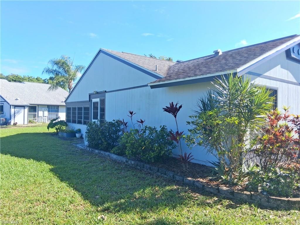 10585 Roxbury Ct , Lehigh Acres, FL 33936 Photo