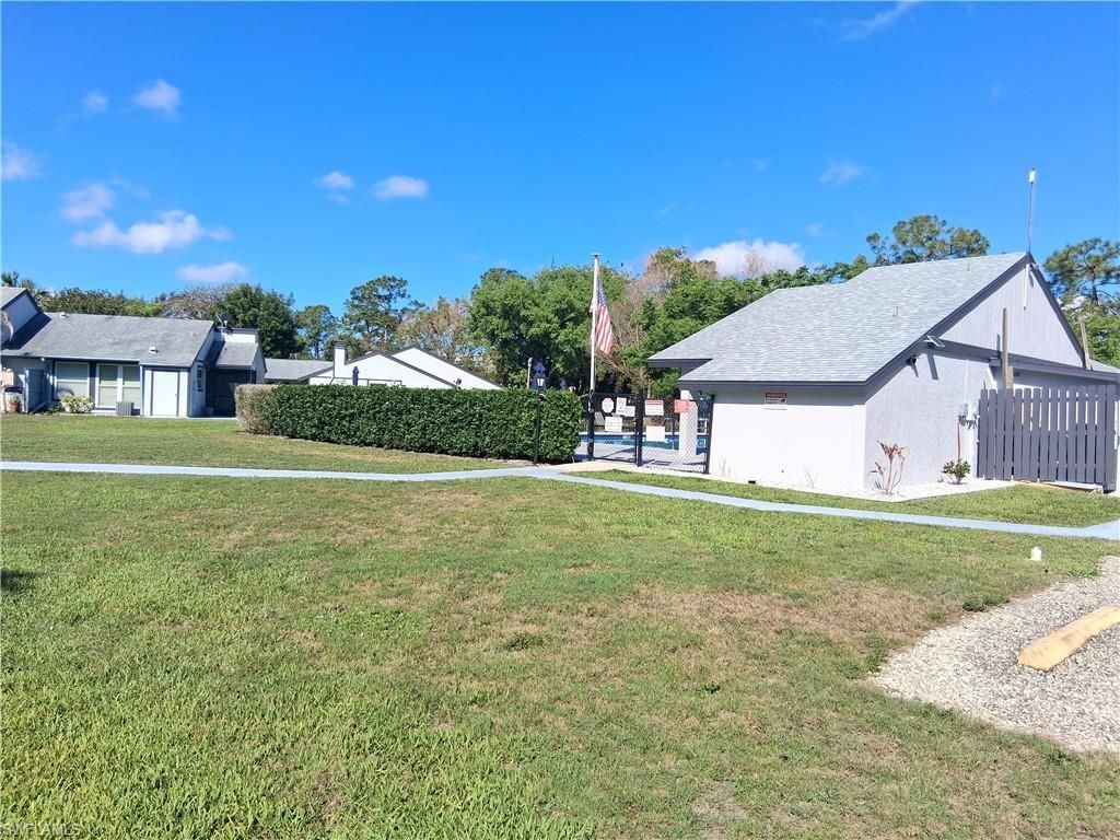 10585 Roxbury Ct , Lehigh Acres, FL 33936 Photo