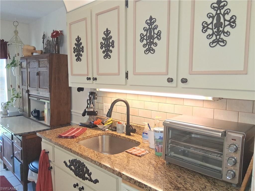 10585 Roxbury Ct , Lehigh Acres, FL 33936 Photo