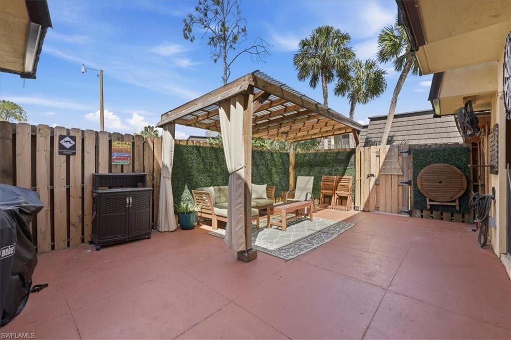 5590 Woodrose Ct , Unit 1, Fort Myers, FL 33907 Photo