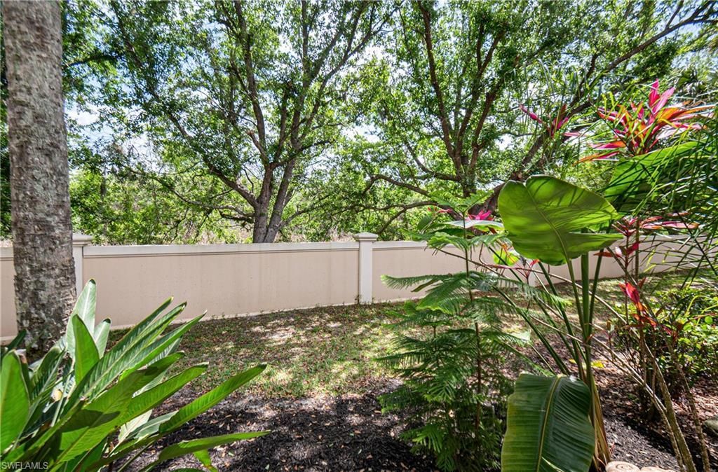 8657 Athena Ct, Lehigh Acres, FL 33971 Photo