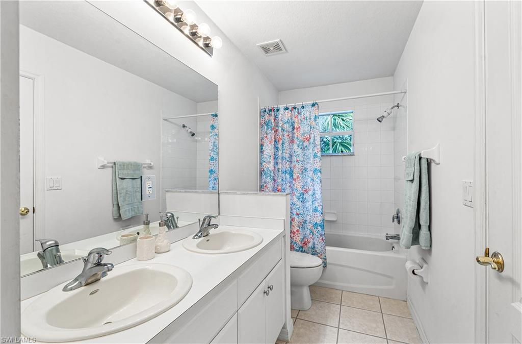 8657 Athena Ct , Lehigh Acres, FL 33971 Photo