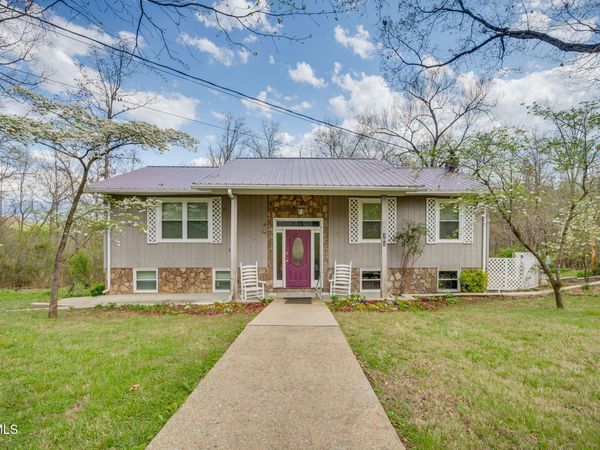 101 South Hickory Circle, Greeneville, TN 37743