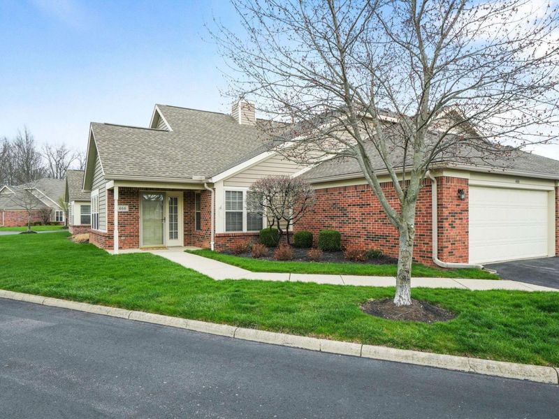 466 Charles Spring Drive, Powell, OH 43065 Photo 2