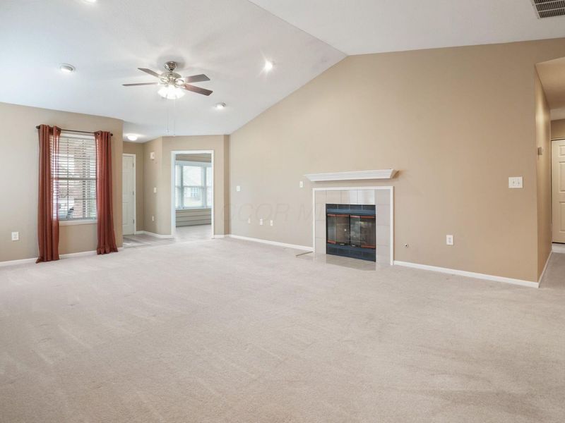 466 Charles Spring Drive, Powell, OH 43065 Photo 4