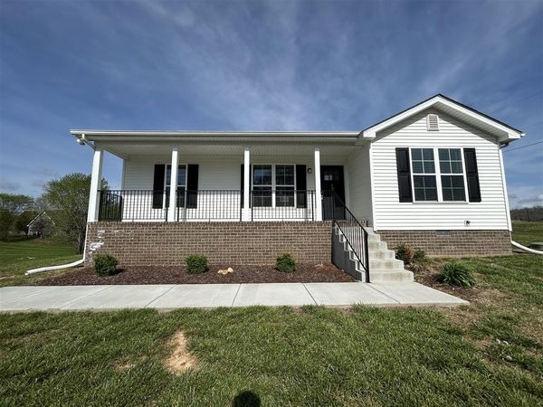 135 Beth Lane , Horse Cave, KY 42749