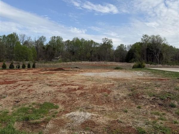 9150 Hermitage Lane , Alvaton, KY 42122