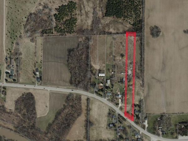 3420 4 Mile Rd, Caledonia, WI 53404