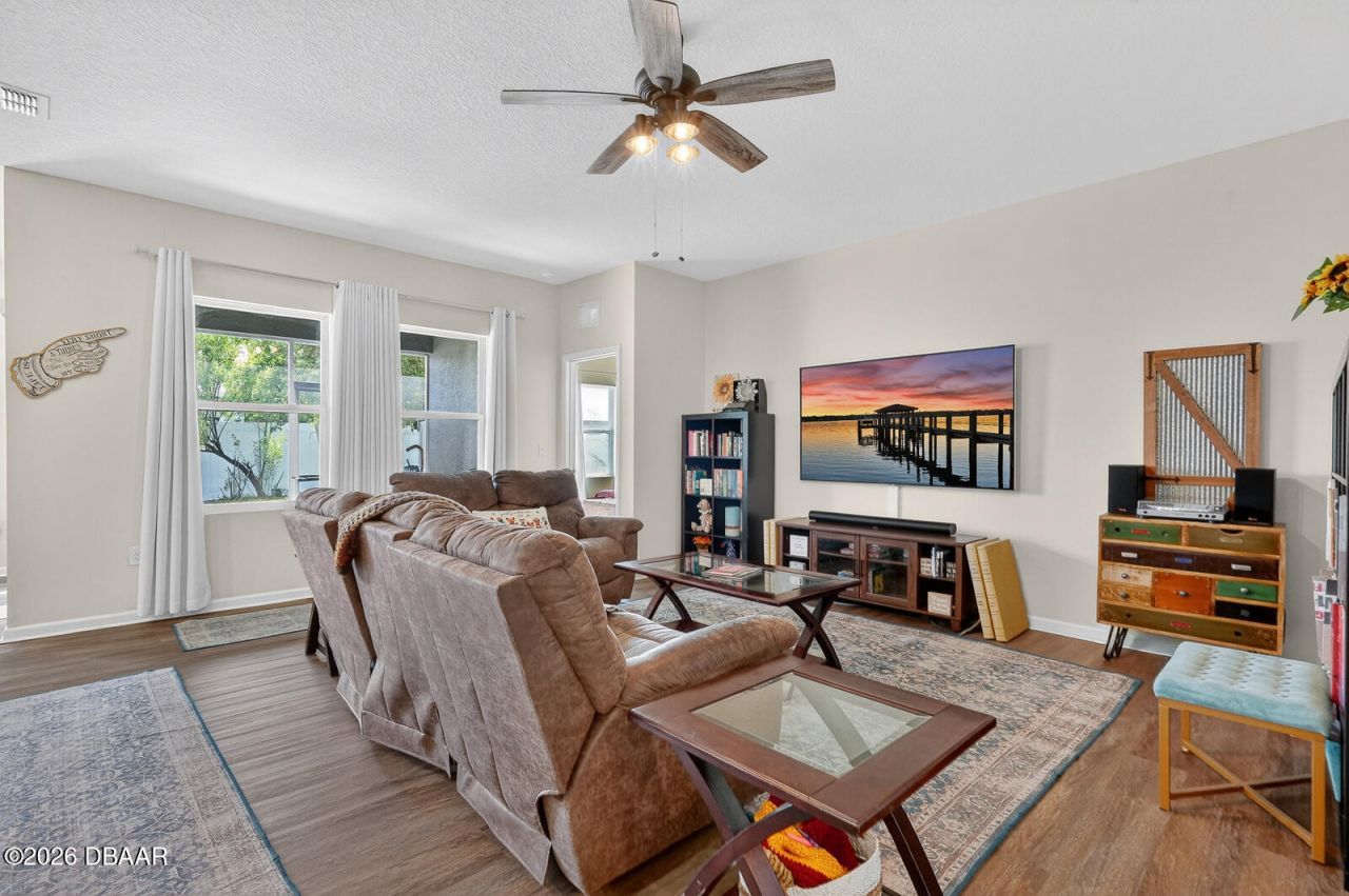 1019 Landing Lane, Deltona, FL 32738 Photo