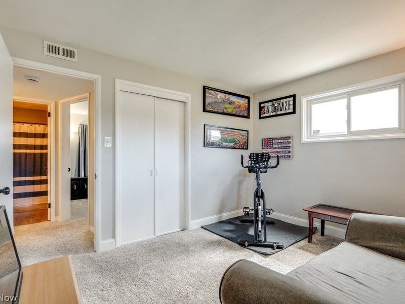 2331 Larchdale Drive , Cuyahoga Falls, OH 44221 Photo 21