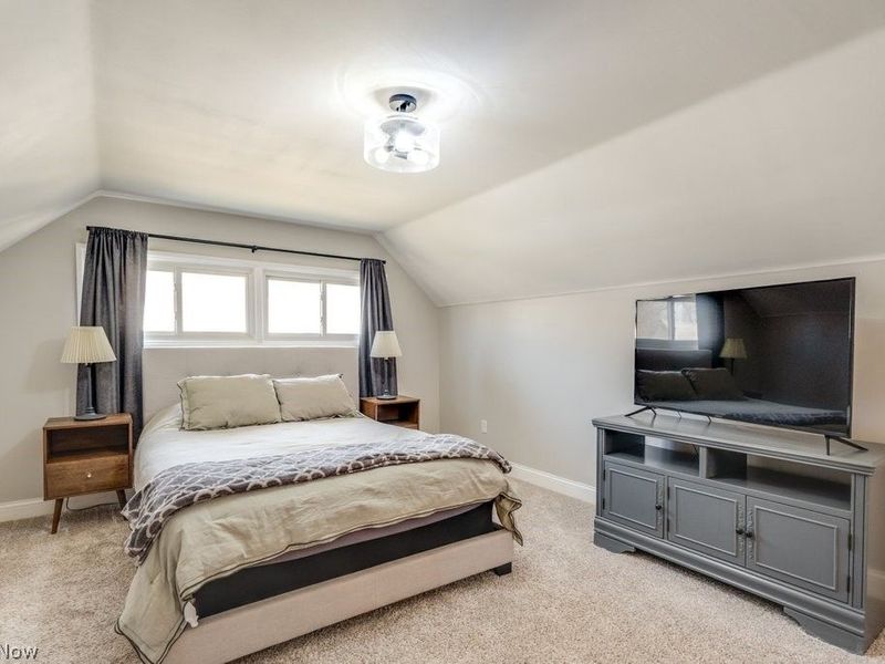 2331 Larchdale Drive , Cuyahoga Falls, OH 44221 Photo 24