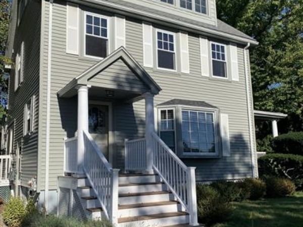 62 Beach, Manchester, MA 01944