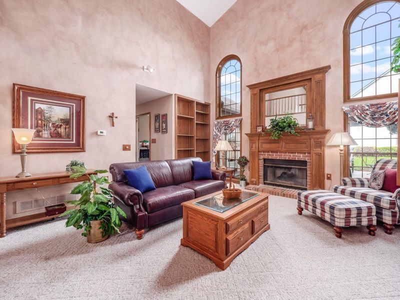 13355 Waterton Drive, Pickerington, OH 43147 Photo 4