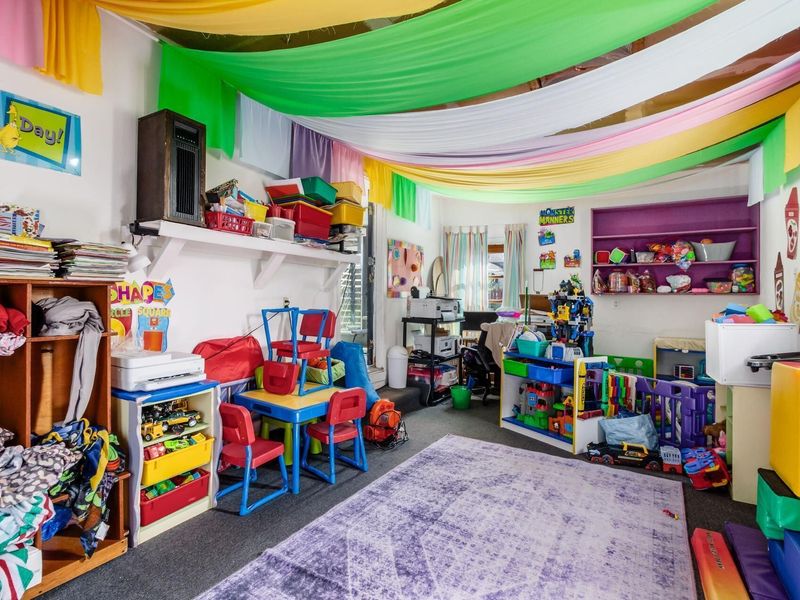 580 Evergreen Terrace , Columbus, OH 43228 Photo 18