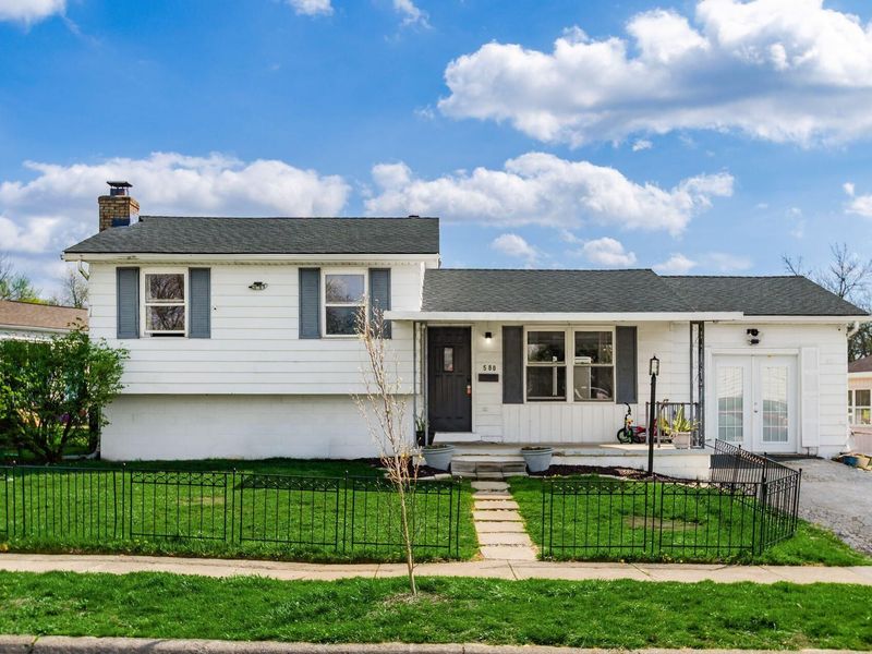 580 Evergreen Terrace , Columbus, OH 43228 Photo 3