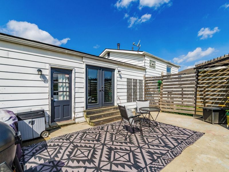 580 Evergreen Terrace , Columbus, OH 43228 Photo 31