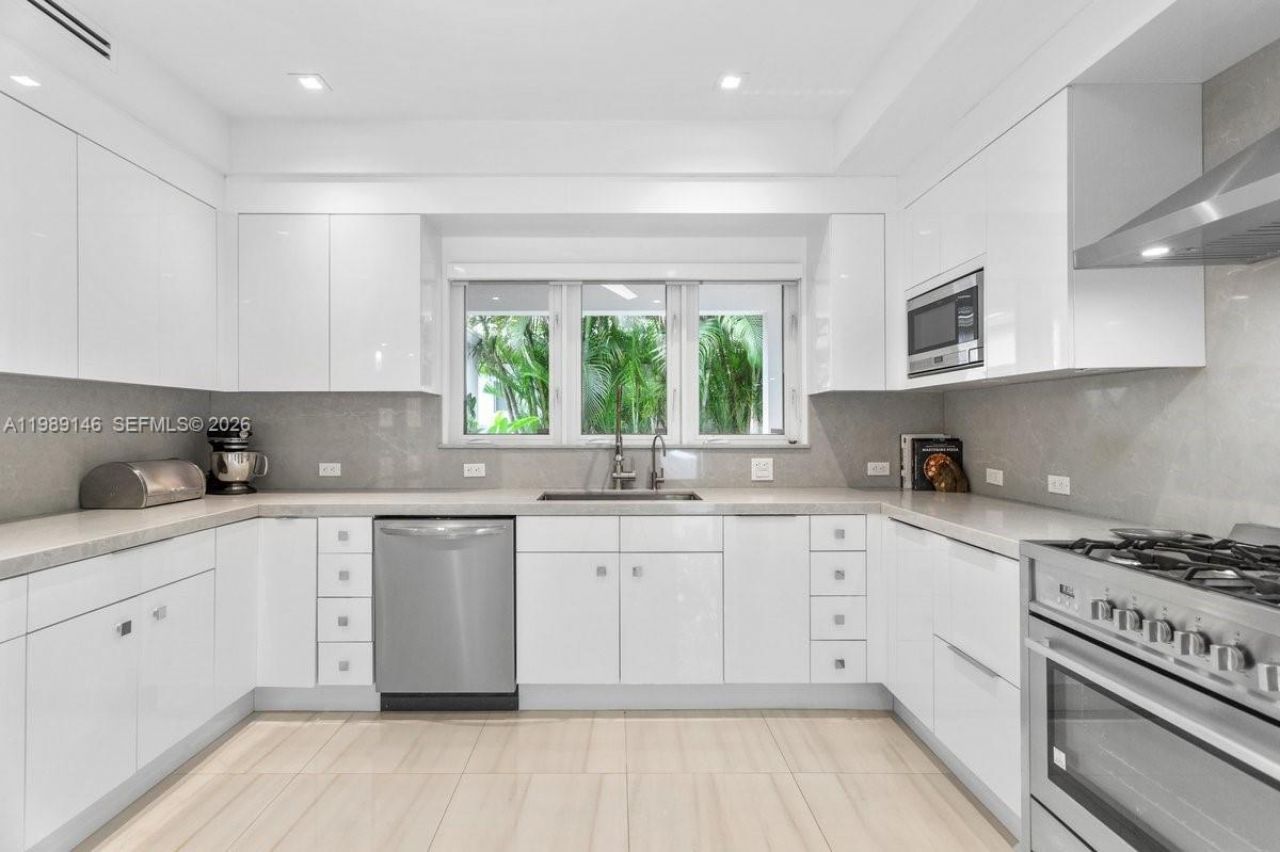 748 Palermo Ave, Coral Gables, FL 33134 Photo