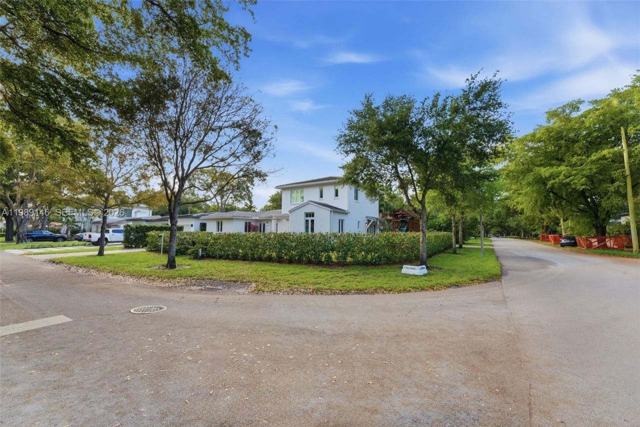 748 Palermo Ave , Coral Gables, FL 33134 Photo