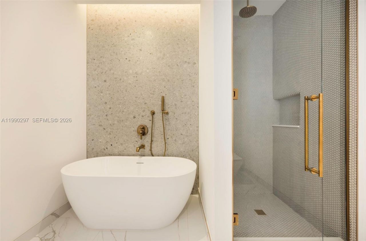 2655 S Bayshore Dr , Unit 1505, Coconut Grove, FL 33133 Photo