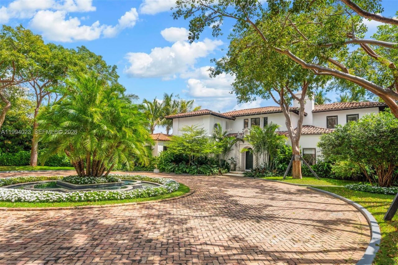 3681 Flamingo Dr , Miami Beach, FL 33140 Photo